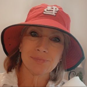 St. Louis Cardinals bucket hat